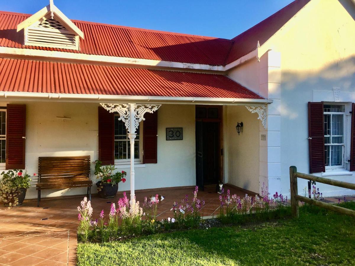 John Montagu Accommodation エクステリア 写真