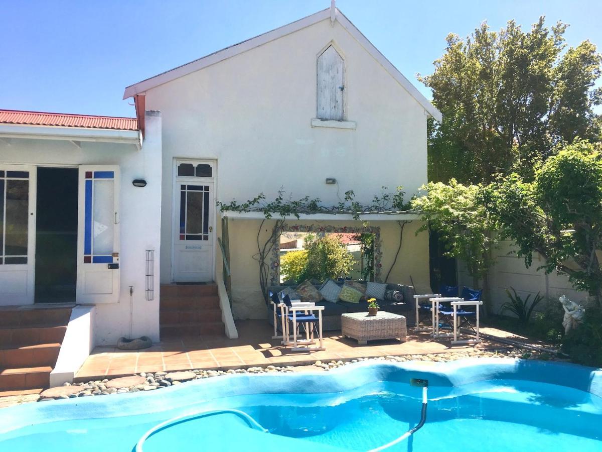John Montagu Accommodation エクステリア 写真