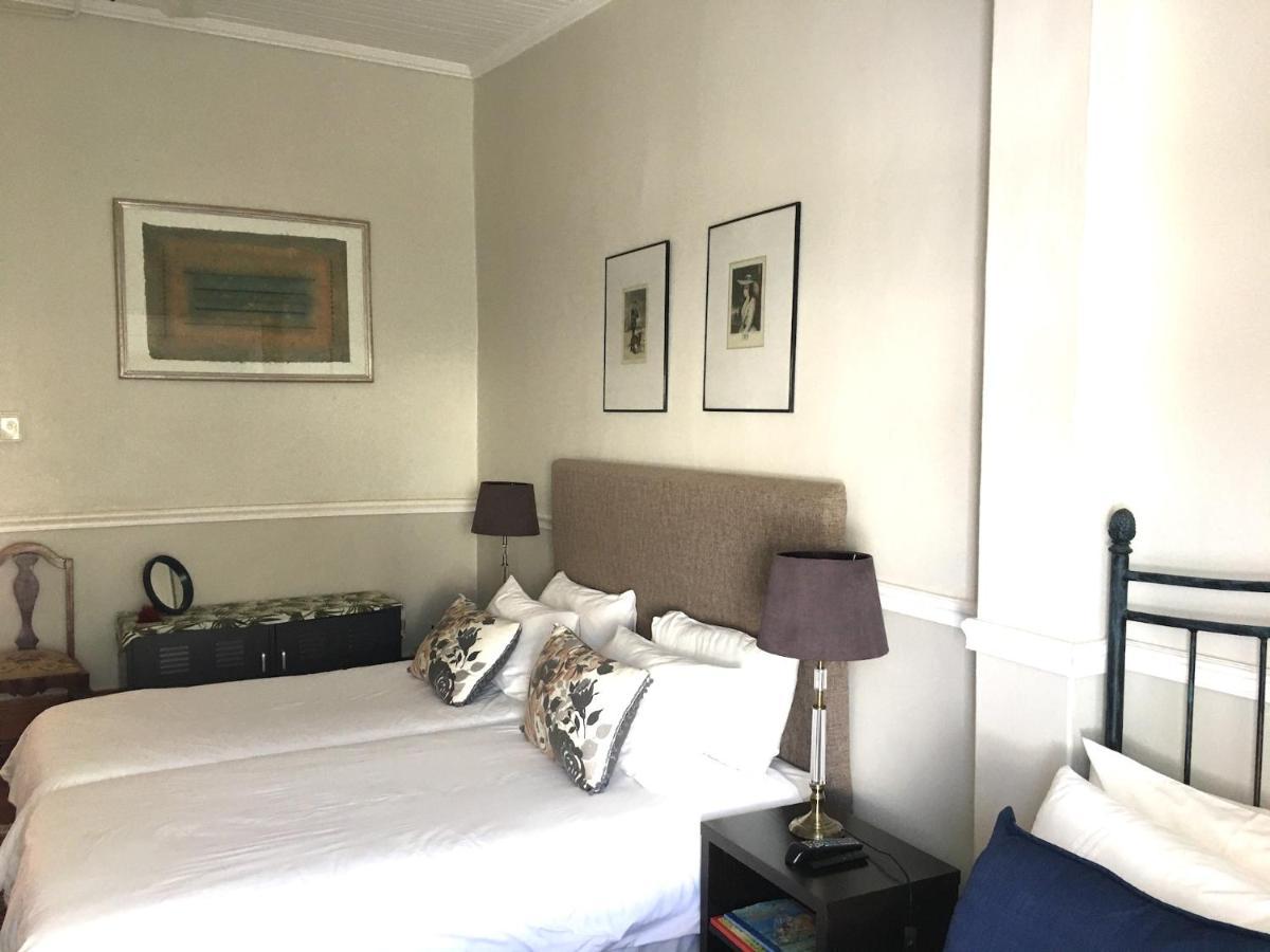 John Montagu Accommodation エクステリア 写真