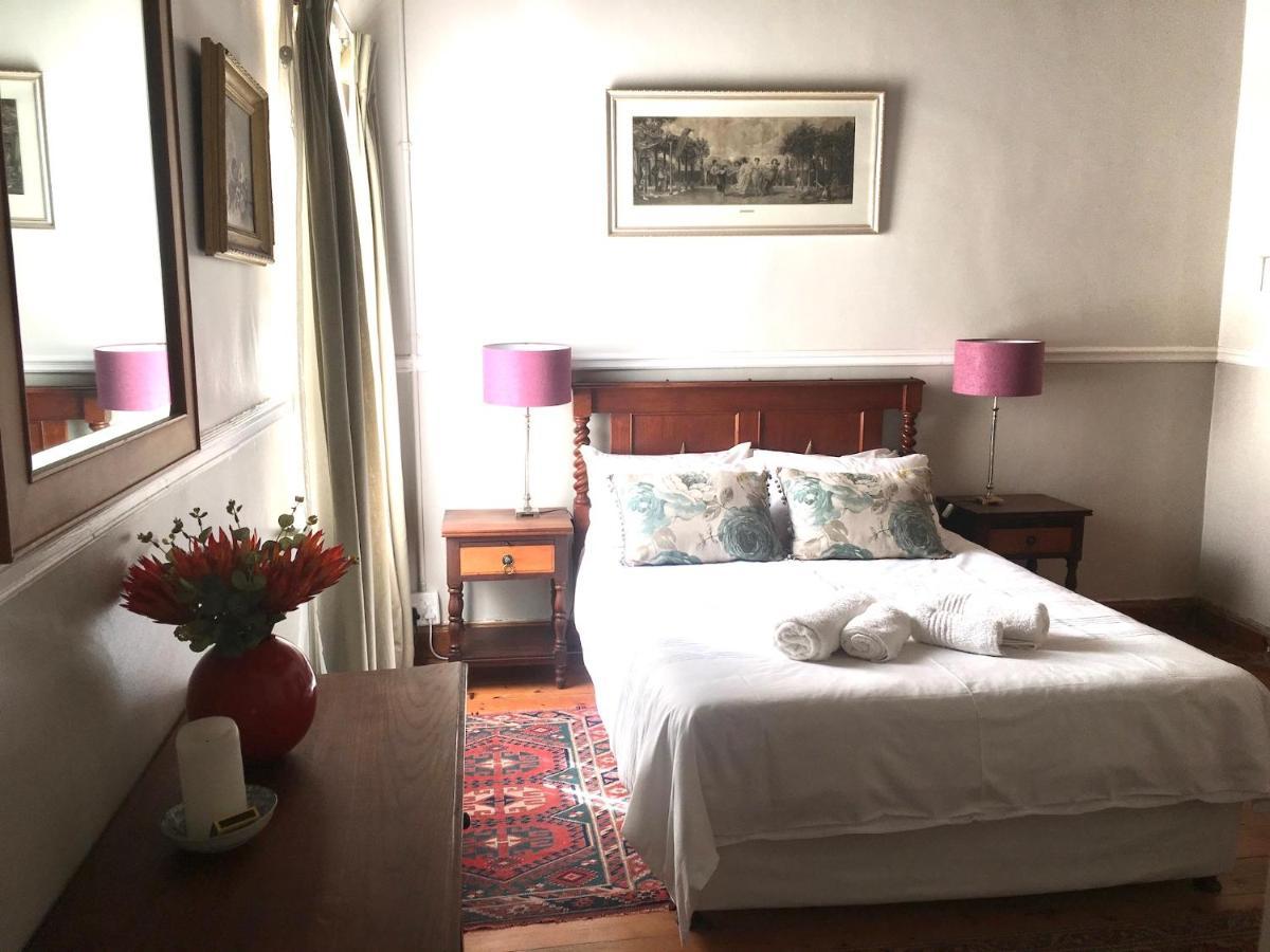 John Montagu Accommodation エクステリア 写真