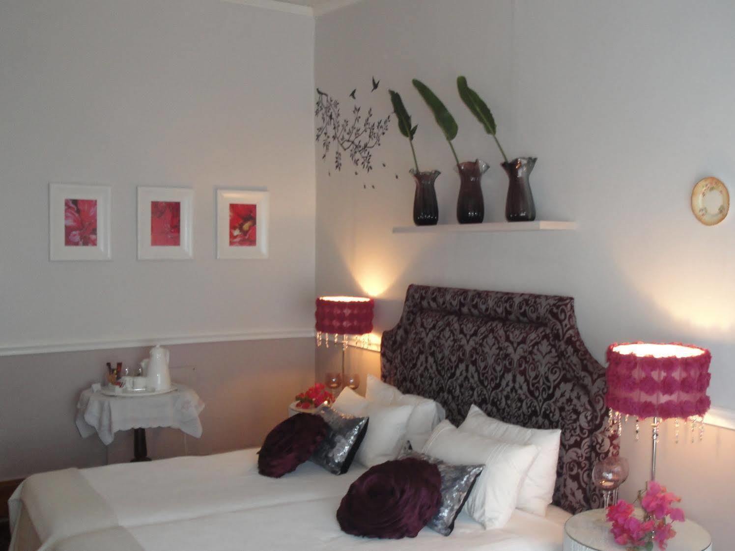 John Montagu Accommodation エクステリア 写真